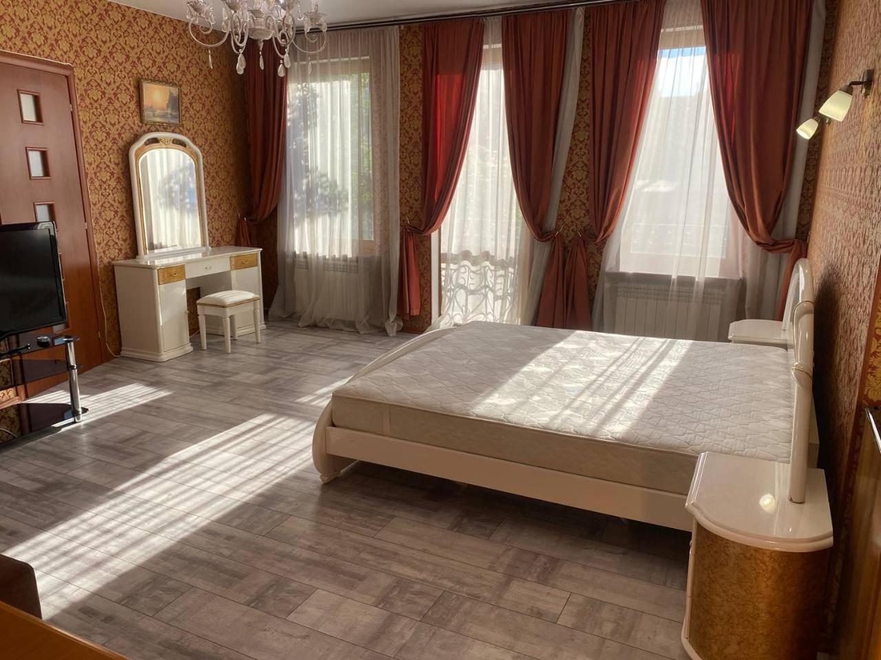 Valencia Hotel Oděsa Exteriér fotografie